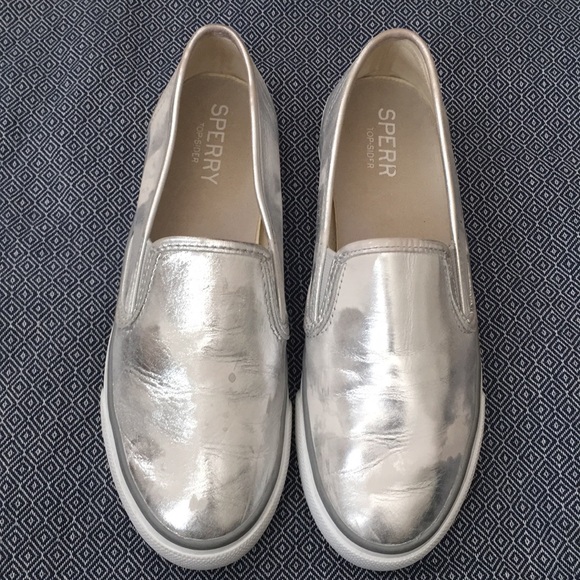 sperry silver slip on